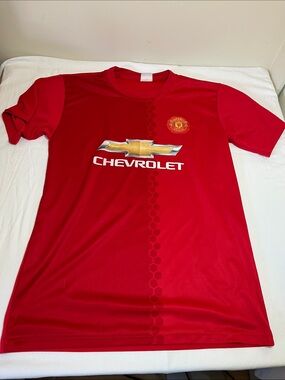 Manchester United Red Chevrolet Logo Soccer Jersey (fits like medium)